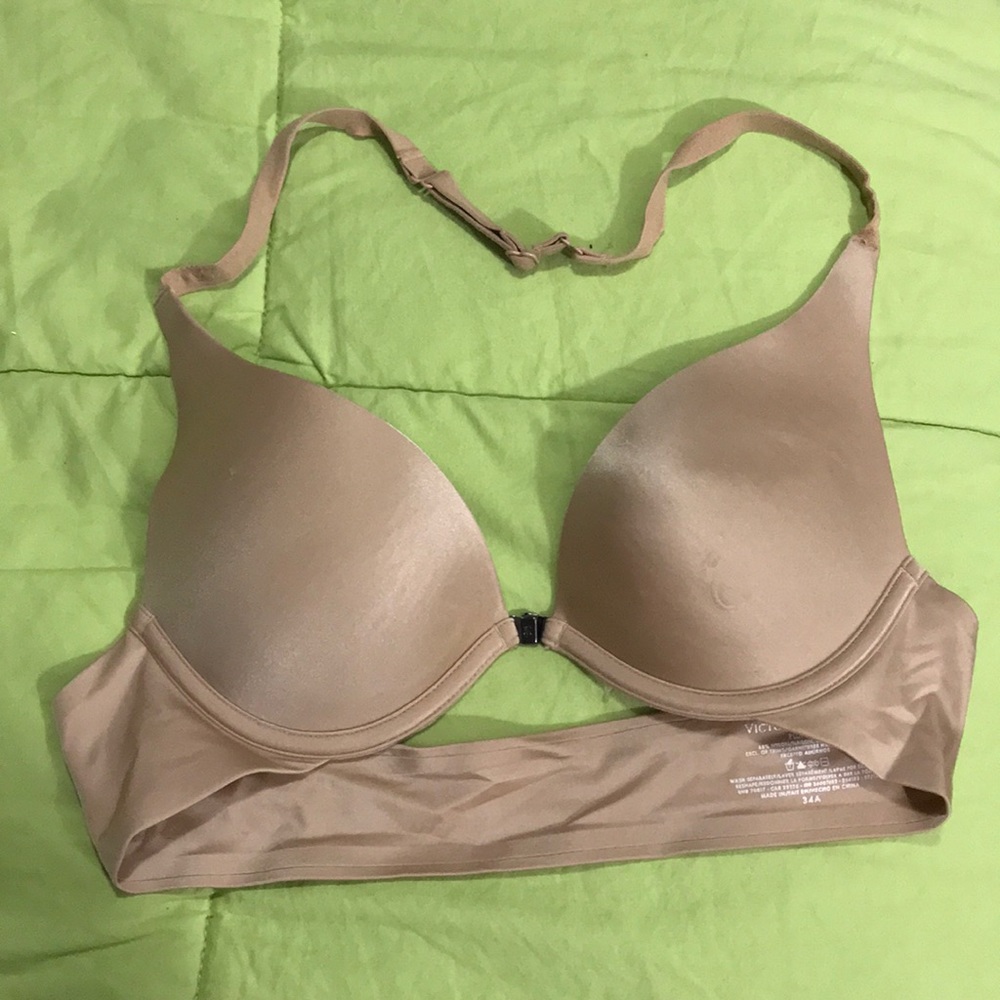 Victoria’s Secret halter push up bra